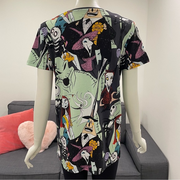 CAKEWORTHY Disney Tim Burton's The Nightmare Before Christmas Tee Size Small - Picture 12 of 15